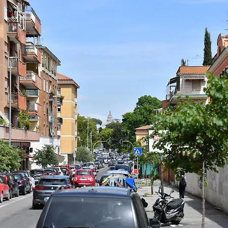 Roma18 Apartment